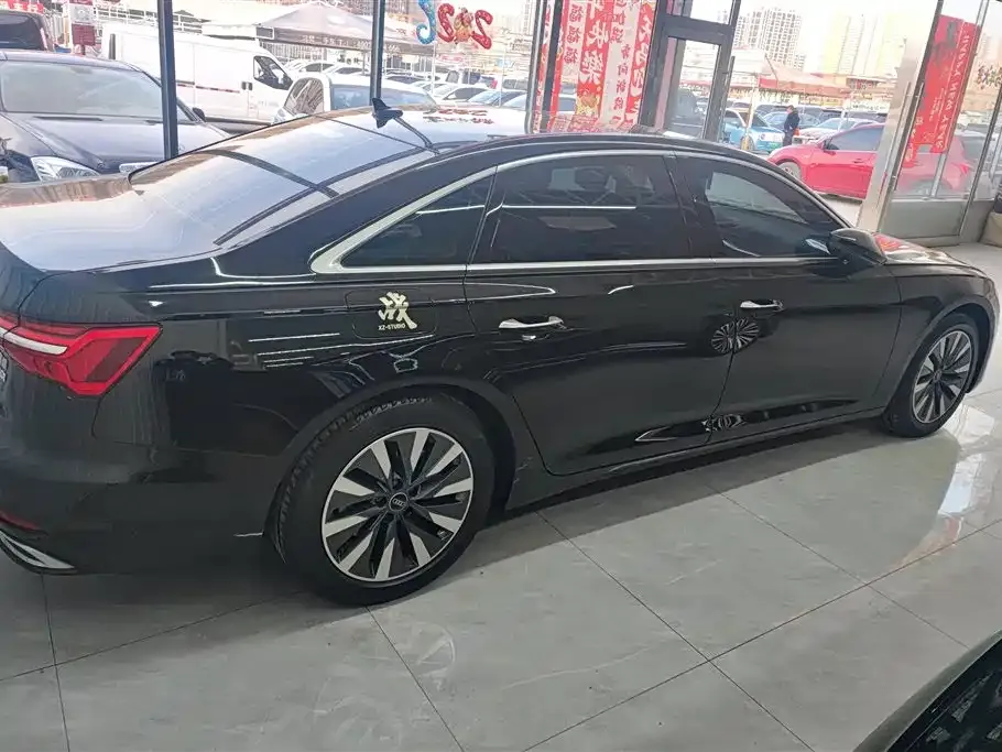 Audi A6L 2023 из CN, фото 10
