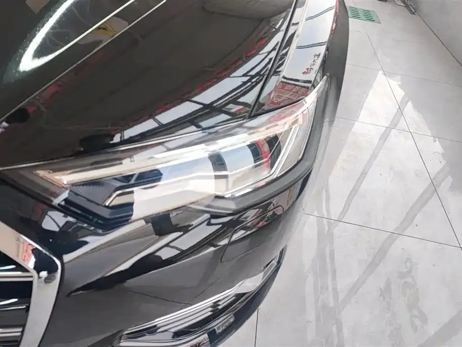 Audi A6L 2023 из CN, фото 4