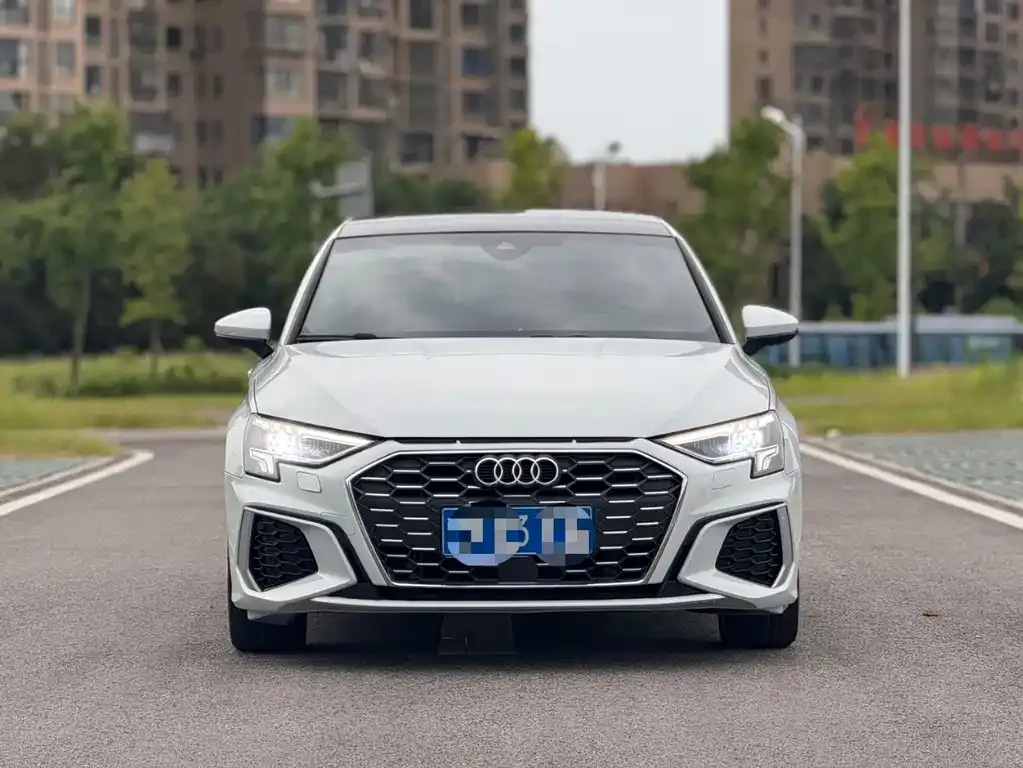 Audi A3 2024 из CN, фото 3