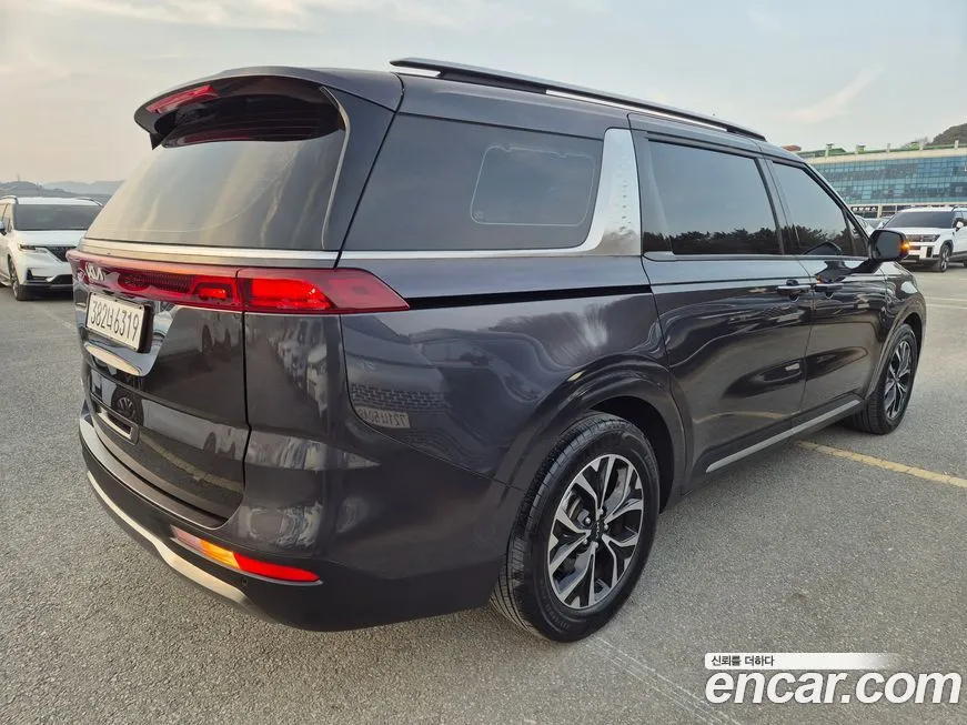 Kia Carnival 2022 из KR, фото 3