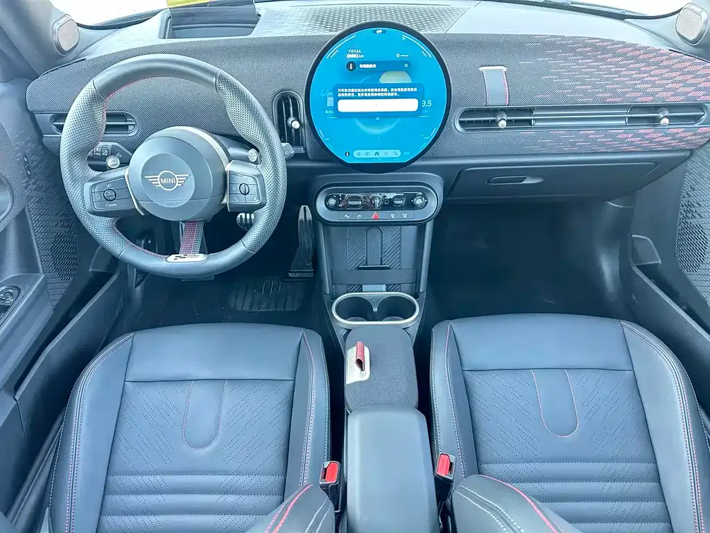 MINI JCW (John Cooper Works) 2025 из CN, фото 6