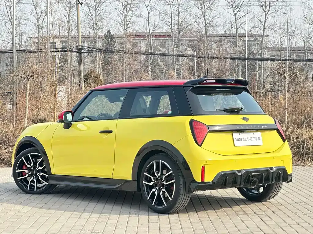 MINI JCW (John Cooper Works) 2025 из CN, фото 7
