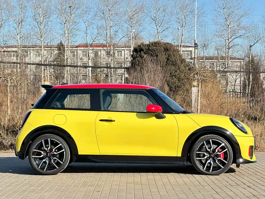 MINI JCW (John Cooper Works) 2025 из CN, фото 9