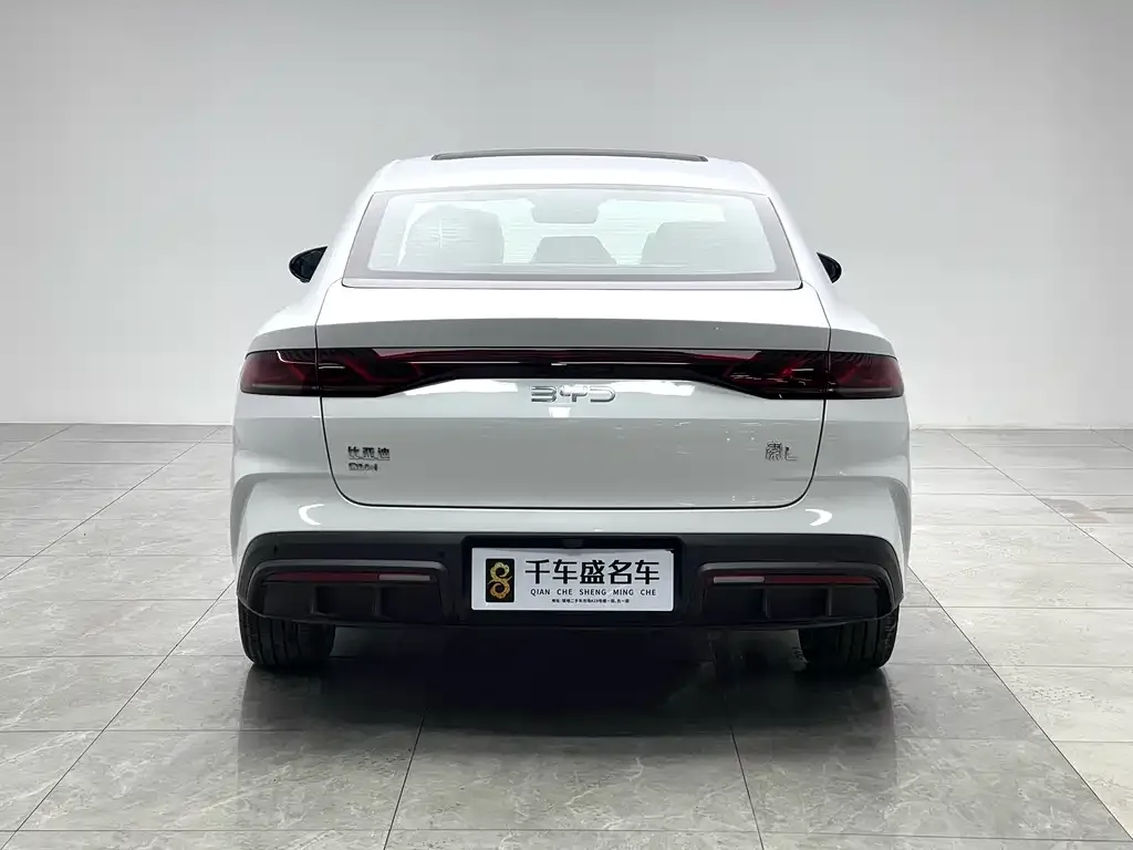 BYD Qin L 2025 из CN, фото 3