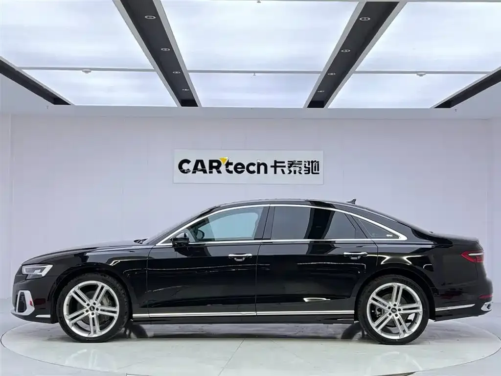 Audi A8 2024 из CN, фото 7