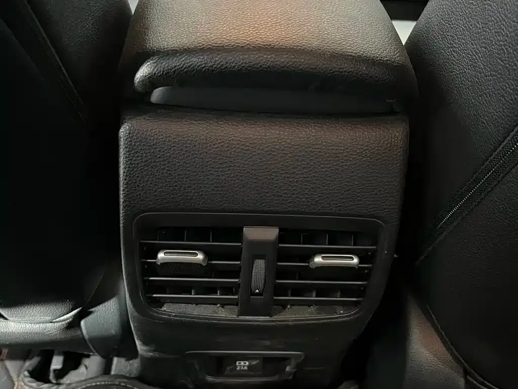 Toyota Levin 2021 из CN, фото 9