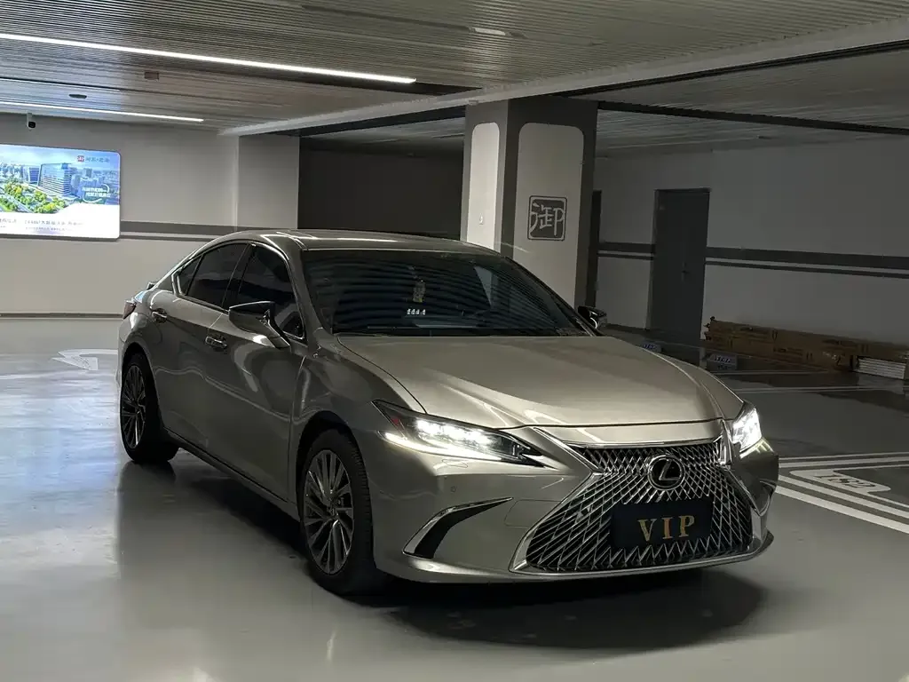 Lexus ES 2024 из CN, фото 7