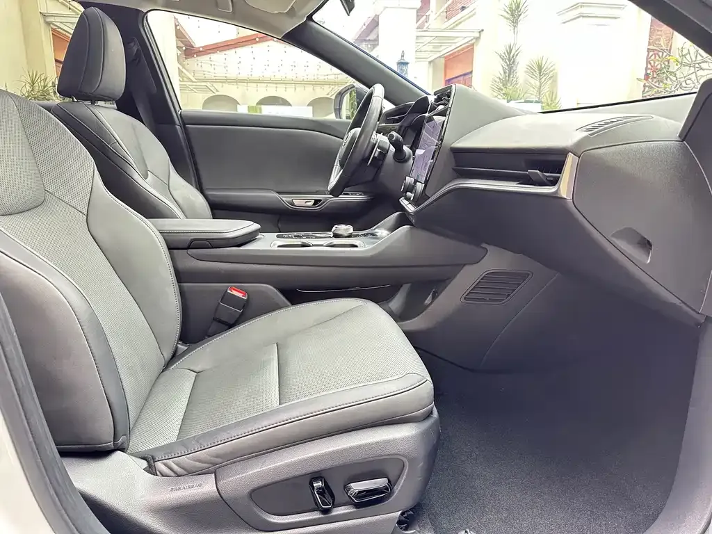 Lexus RZ 2023 из CN, фото 7