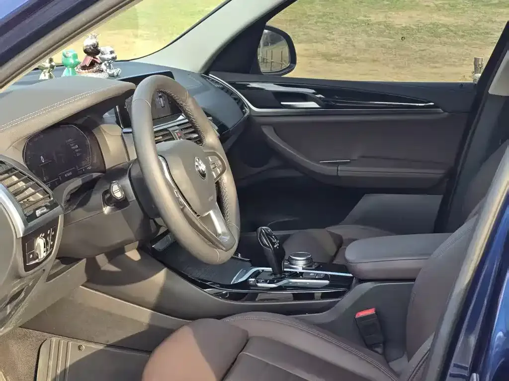 BMW X3 2022 из CN, фото 2