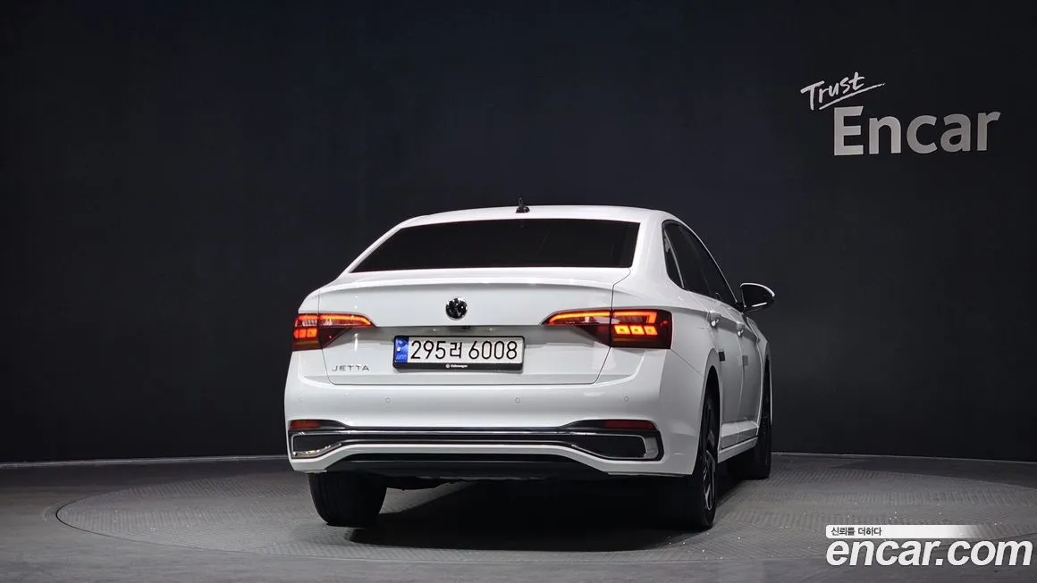 Volkswagen Jetta 2023 из KR, фото 2