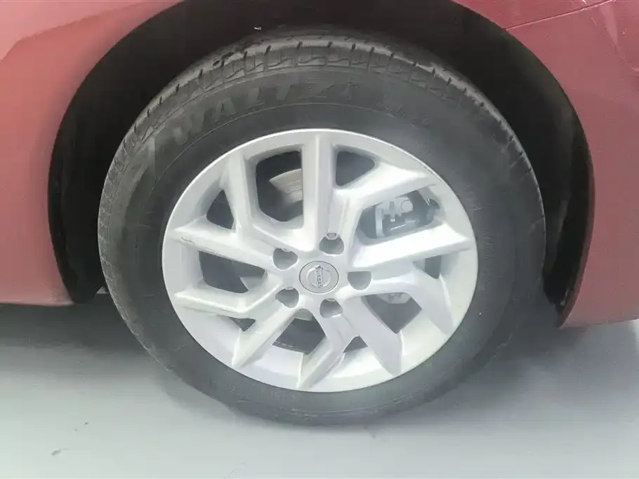 Nissan Tiida 2024 из CN, фото 7