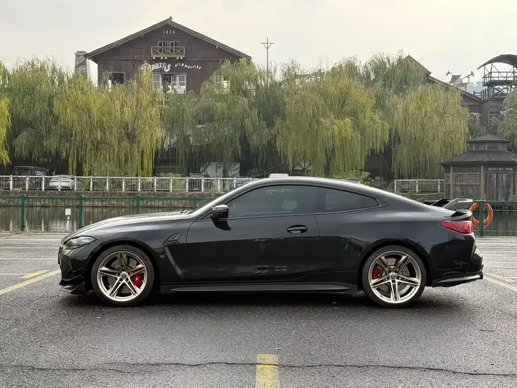 BMW M4 2024 из CN, фото 3