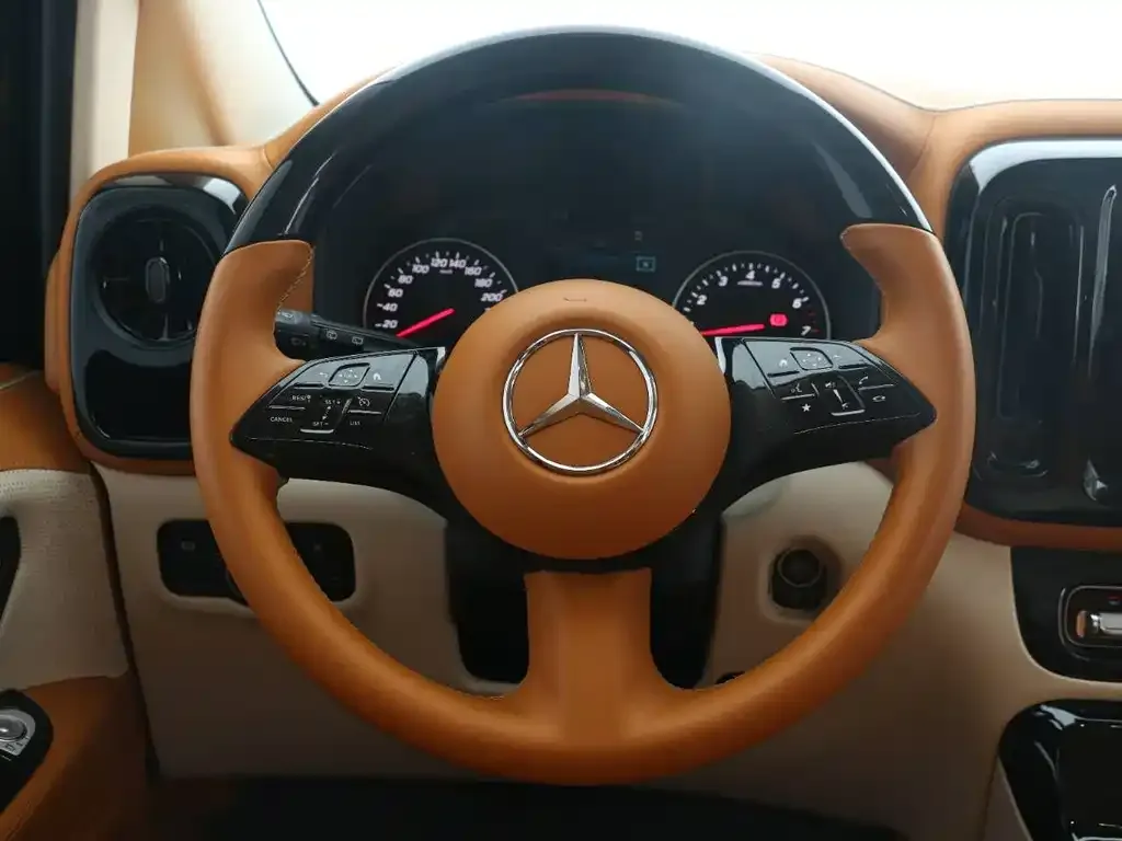 Mercedes-Benz Vito 2025 из CN, фото 8