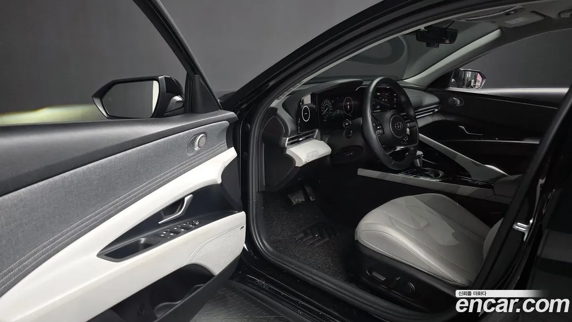Hyundai AVANTE 2021 из KR, фото 9