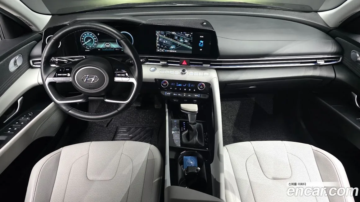 Hyundai AVANTE 2021 из KR, фото 6