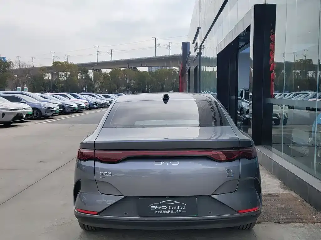 BYD Qin L 2025 из CN, фото 5