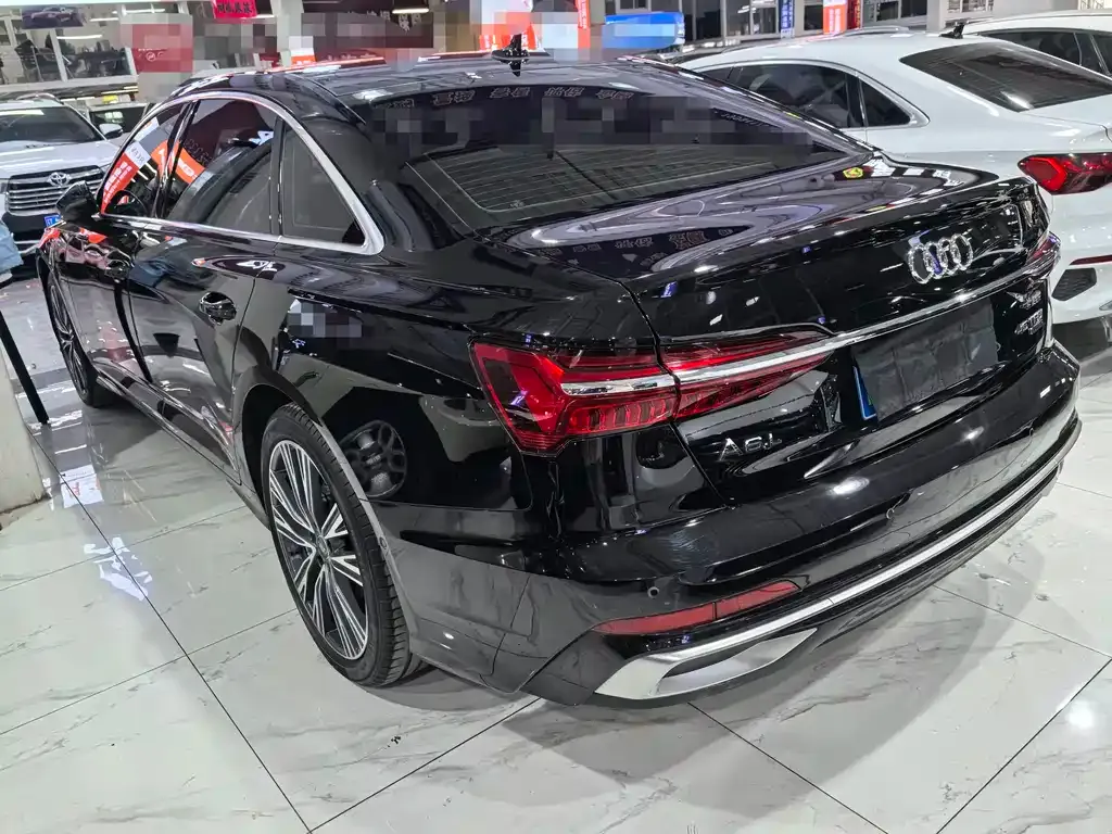 Audi A6L 2024 из CN, фото 2