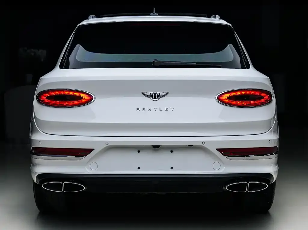 Bentley Bentayga 2022 из CN, фото 2