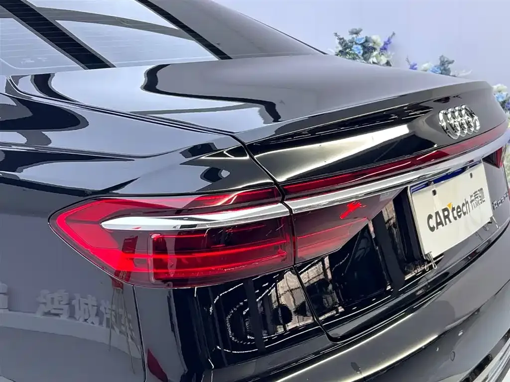 Audi A8 2024 из CN, фото 9