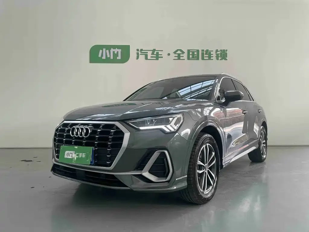 Audi Q3 2023 из CN, фото 1