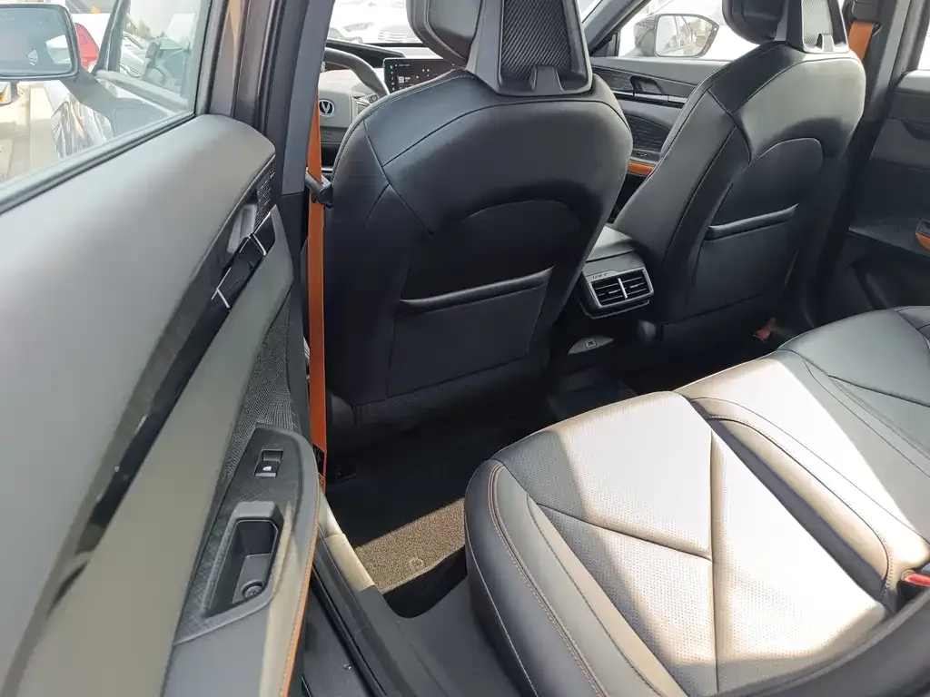 Changan UNI-V 2022 из CN, фото 9