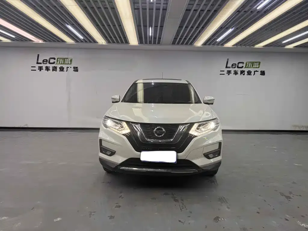 Nissan X-Trail 2021 из CN, фото 4