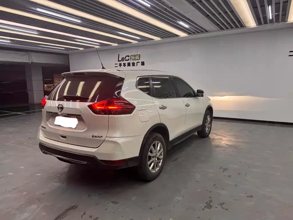 Nissan X-Trail 2021 из CN, фото 9