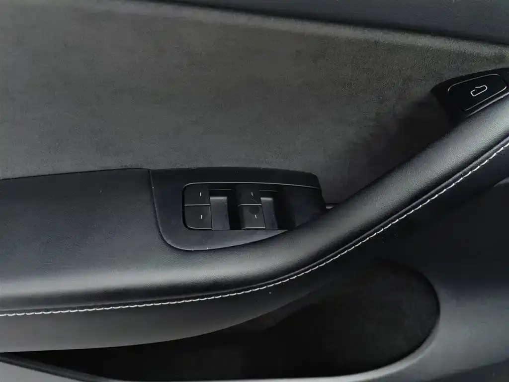 Tesla Model Y 2022 из CN, фото 2