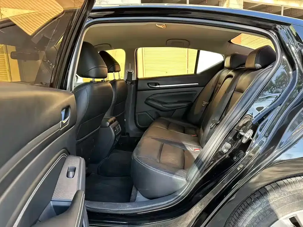 Nissan Teana 2021 из CN, фото 3