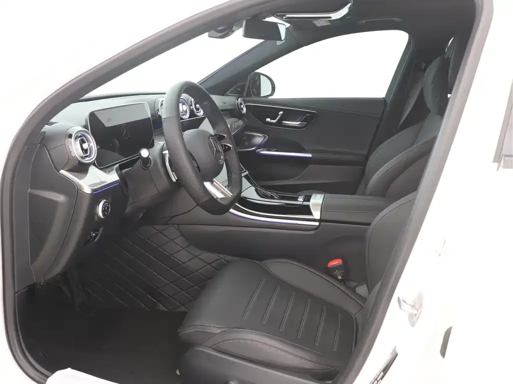 Mercedes-Benz C-Class 2024 из CN, фото 5