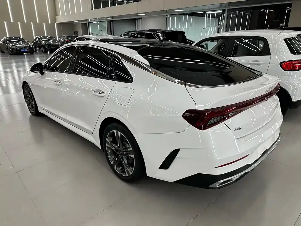 Kia K5 2022 из CN, фото 3