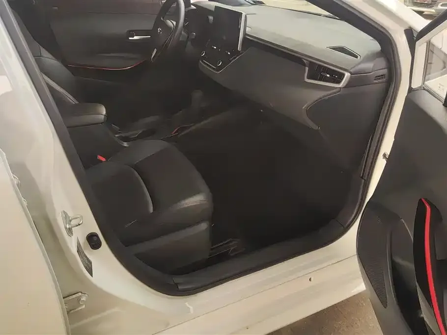 Toyota Levin 2023 из CN, фото 2
