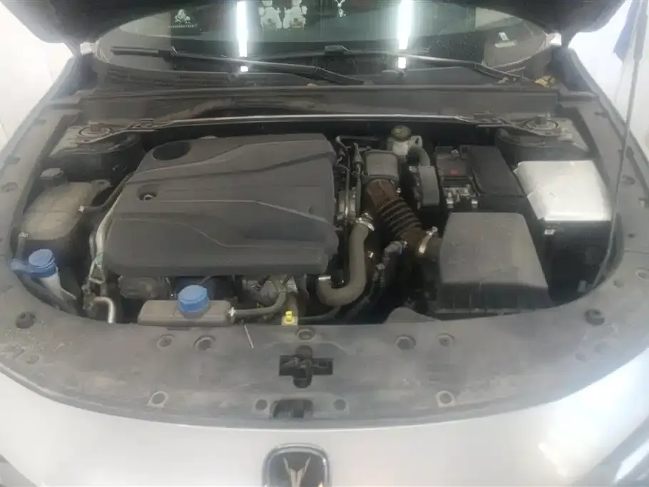 Changan UNI-V 2023 из CN, фото 8