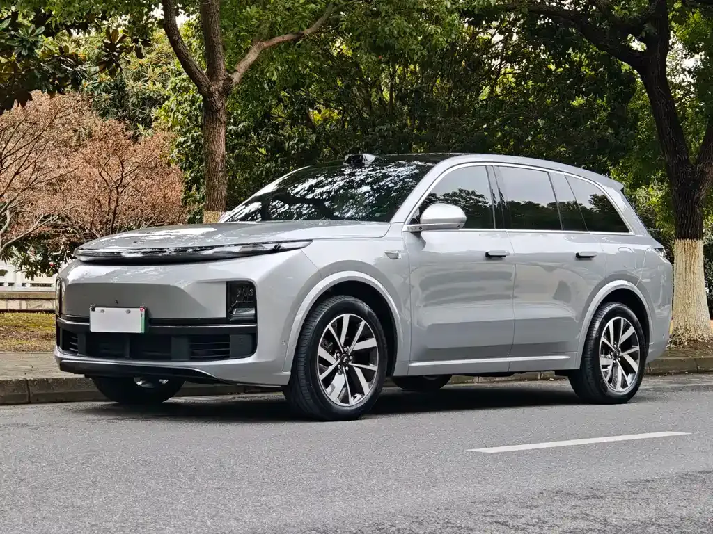 Li Auto L8 2024 из CN, фото 1