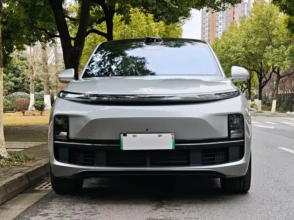 Li Auto L8 2024 из CN, фото 8