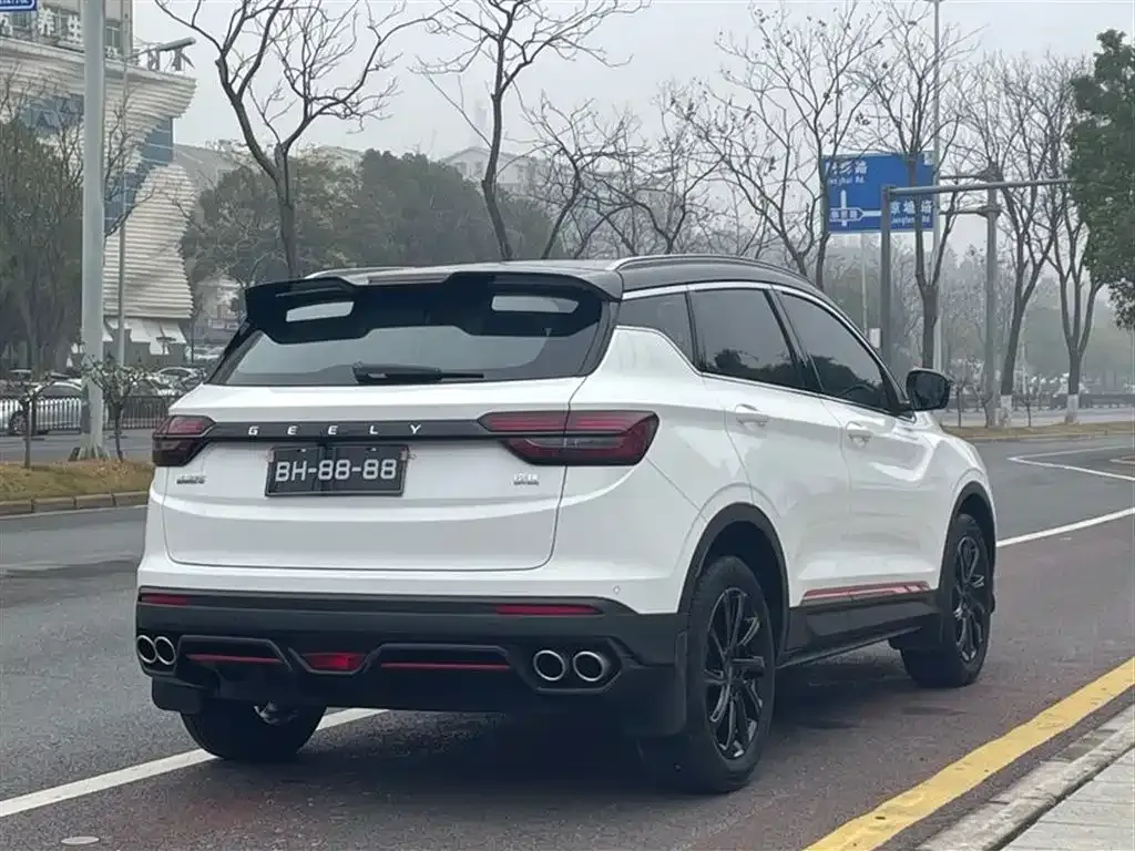 Geely Binyue 2022 из CN, фото 3