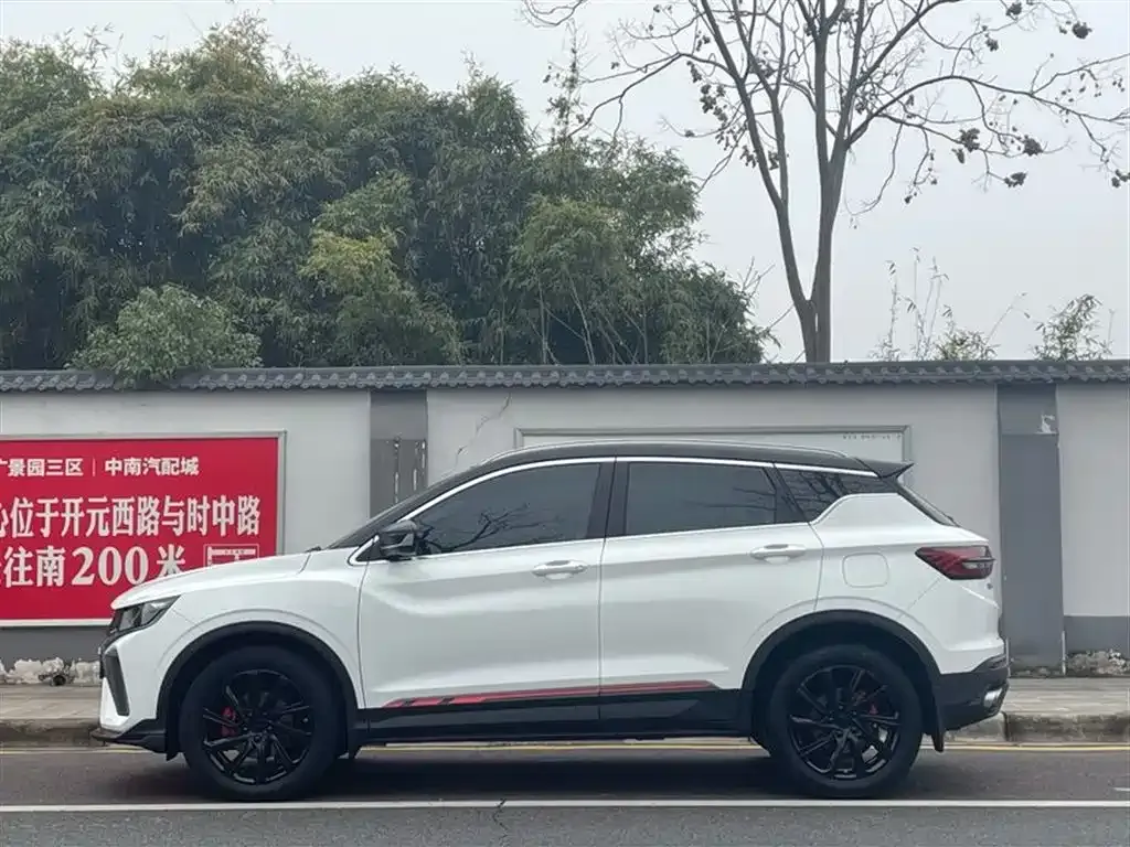 Geely Binyue 2022 из CN, фото 6