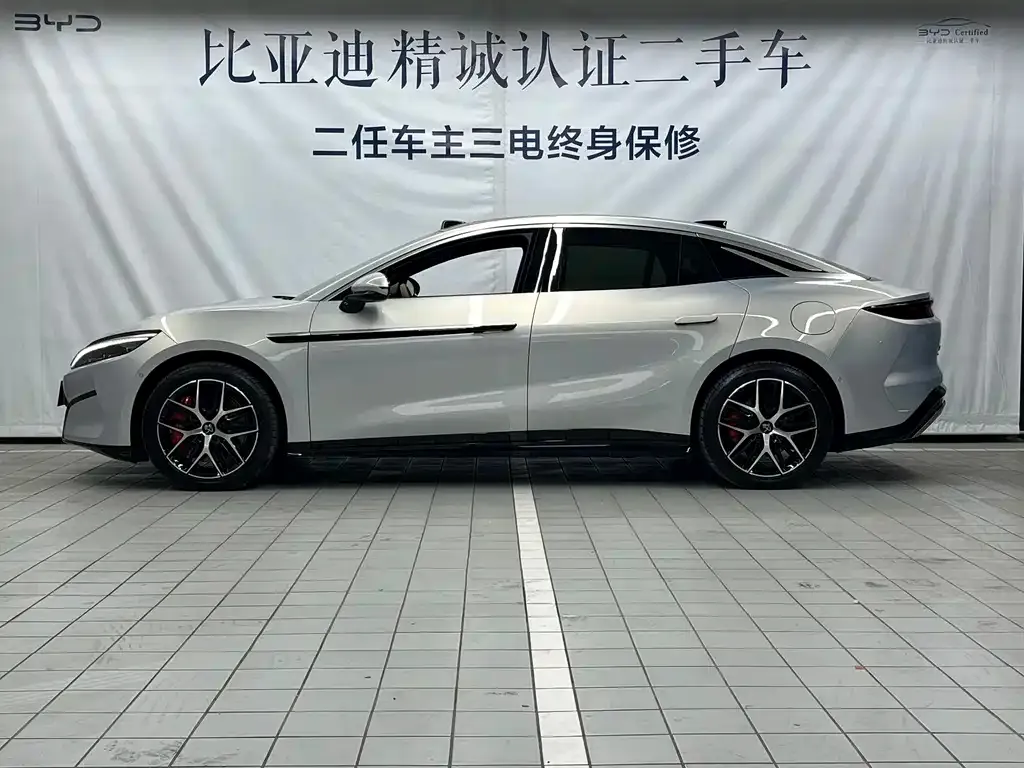 BYD Han L 2025 из CN, фото 3