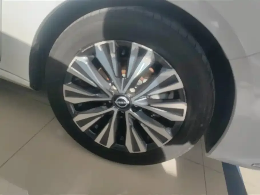 Nissan Teana 2023 из CN, фото 5