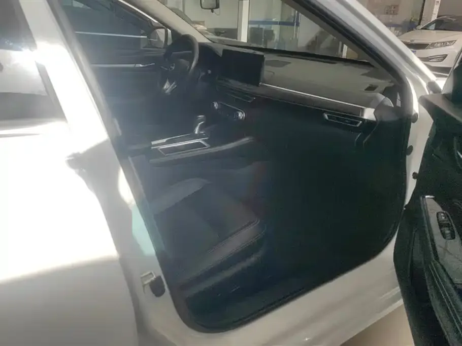 Nissan Teana 2023 из CN, фото 2
