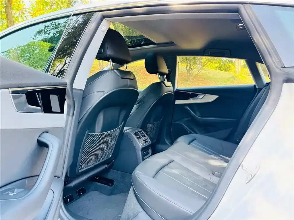 Audi A5 (Import) 2024 из CN, фото 3