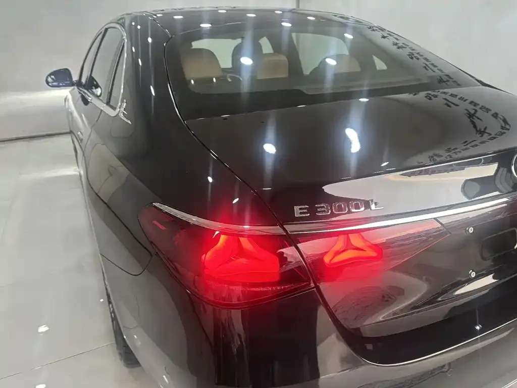 Mercedes-Benz E-Class 2025 из CN, фото 2