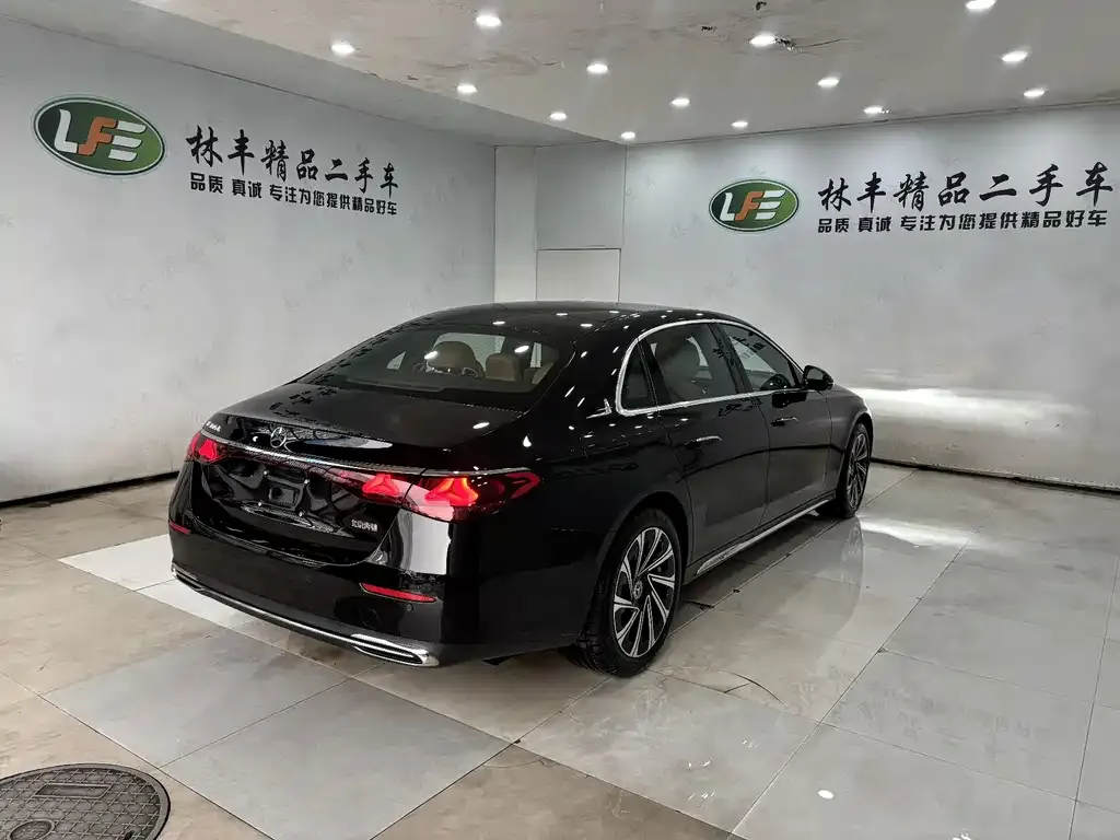 Mercedes-Benz E-Class 2025 из CN, фото 4