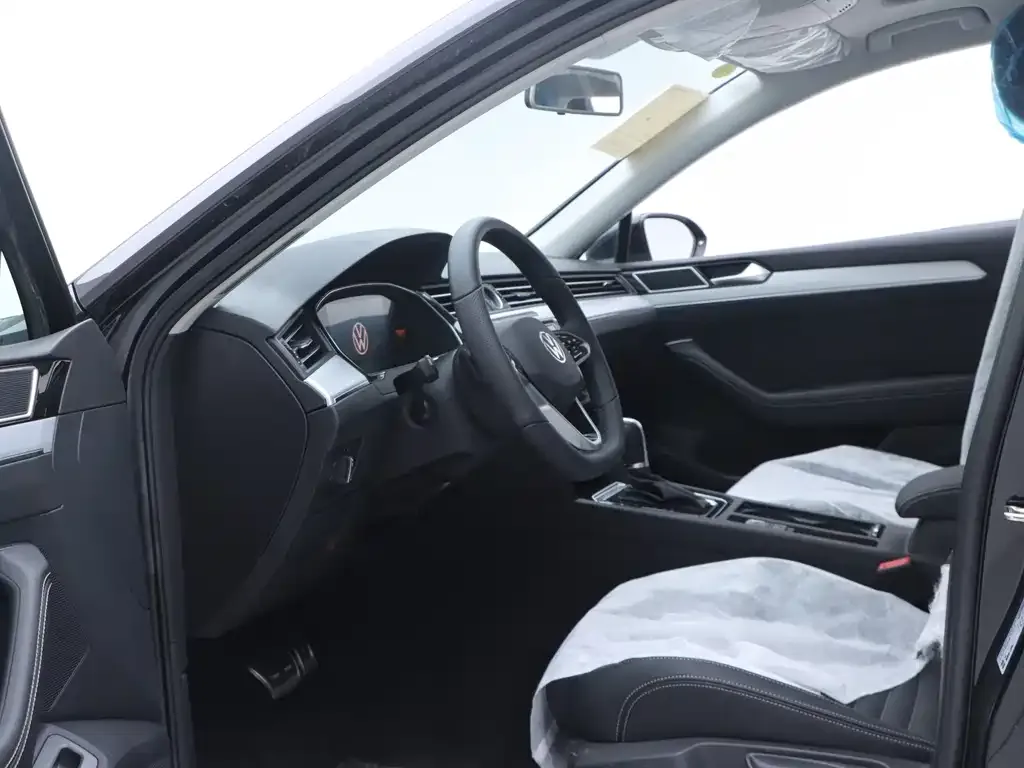 Volkswagen Magotan 2026 из CN, фото 9