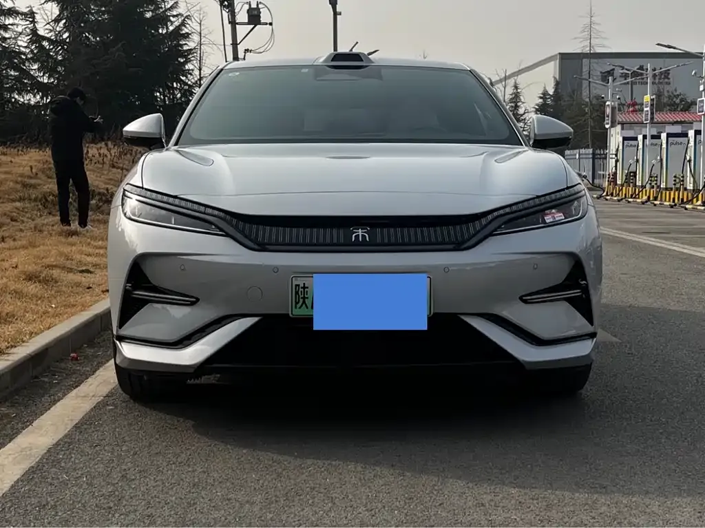 BYD L EV 2025 из CN, фото 7