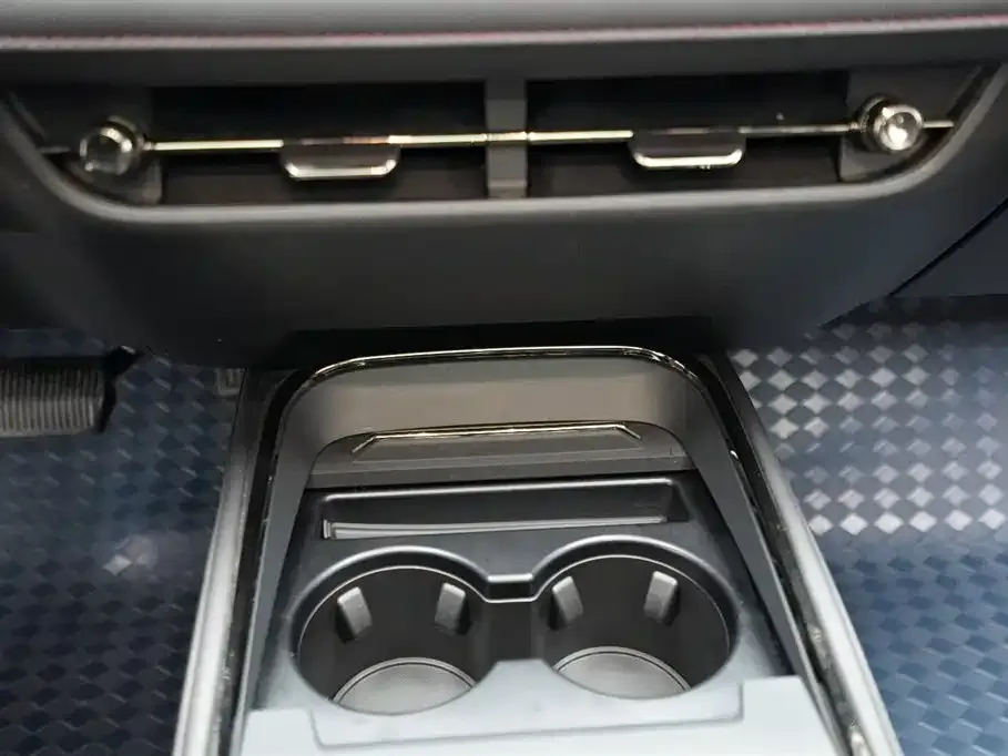 Ford Mondeo 2024 из CN, фото 9