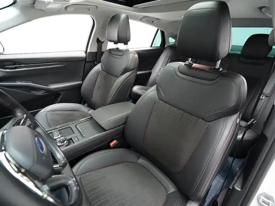 Ford Mondeo 2024 из CN, фото 3
