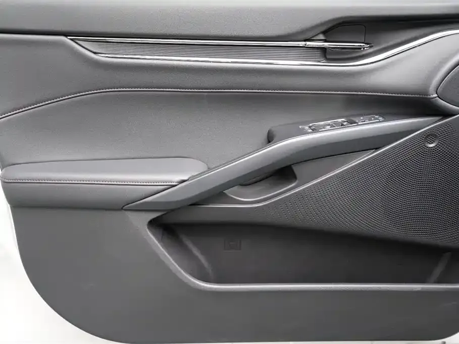Ford Mondeo 2024 из CN, фото 4