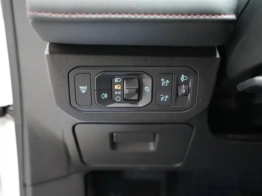 Ford Mondeo 2024 из CN, фото 2