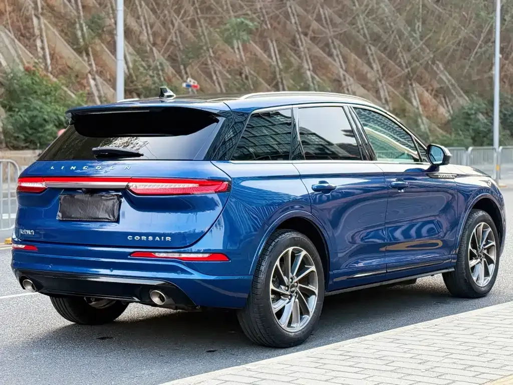 Lincoln Corsair Hybrid 2022 из CN, фото 10